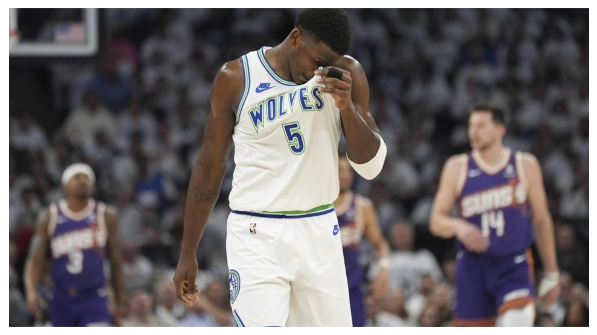 Timberwolves take 2-0 lead on Suns behind 25 points and ace defense from Jaden McDaniels 