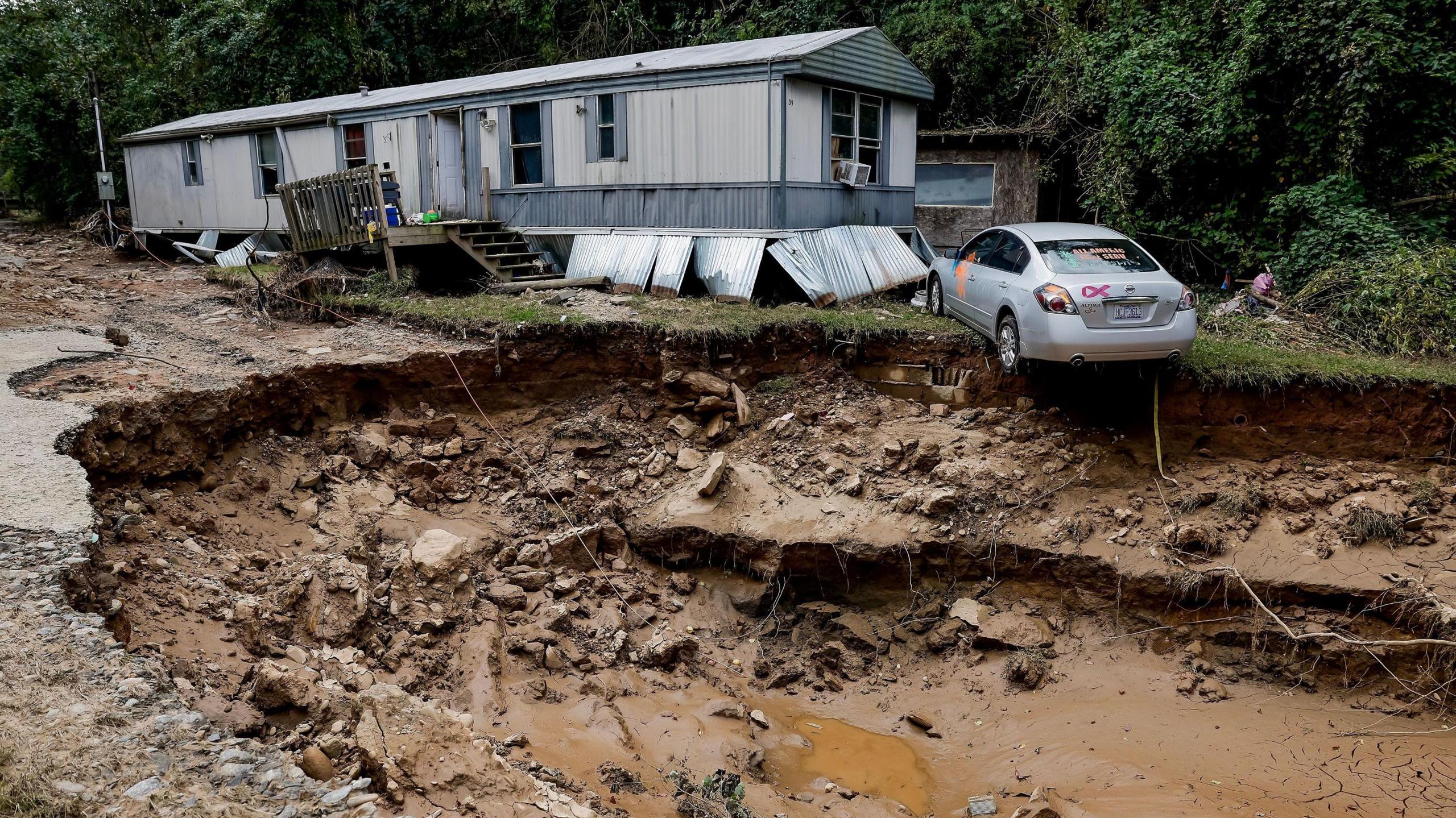 Dolly Parton announces $1m donation to Hurricane Helene recovery